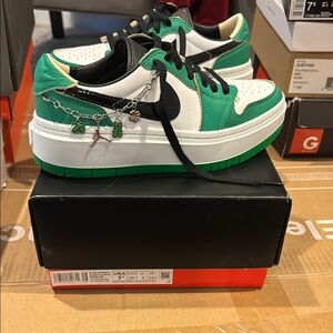Nike Green and White Sneakers Premium Leather